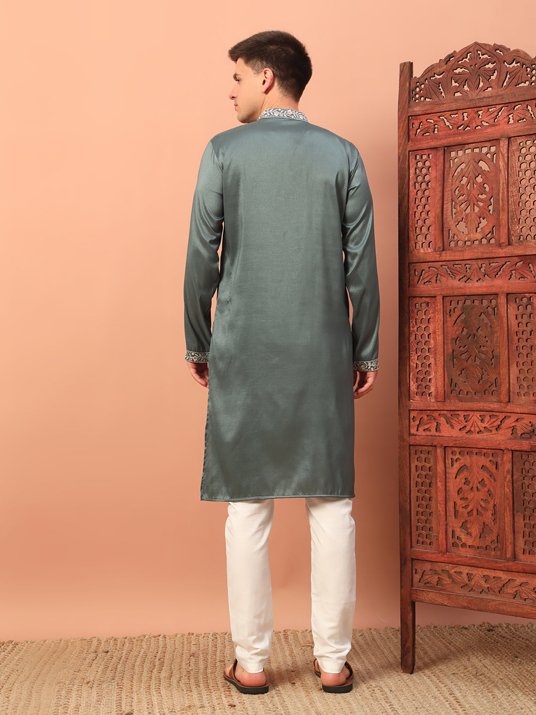 dusty mint green– Embroidered Kurta with Bird Motif for Men