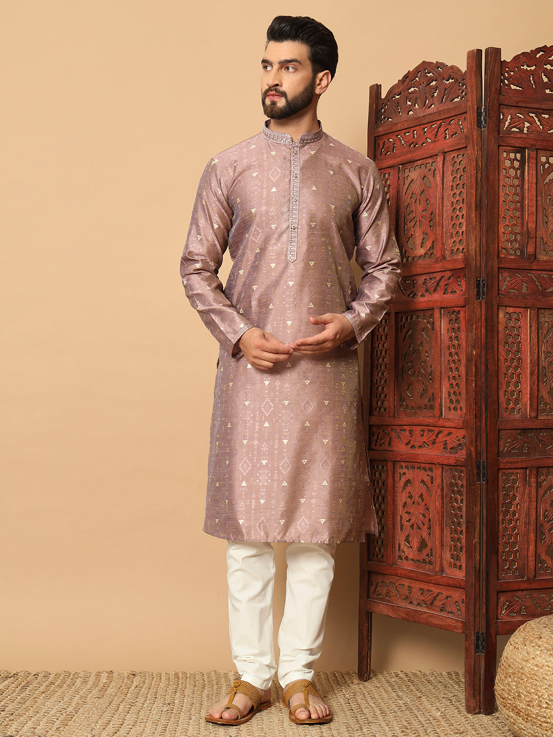 Onion Weft Jacquard Kurta with Contrast Lace Detailing