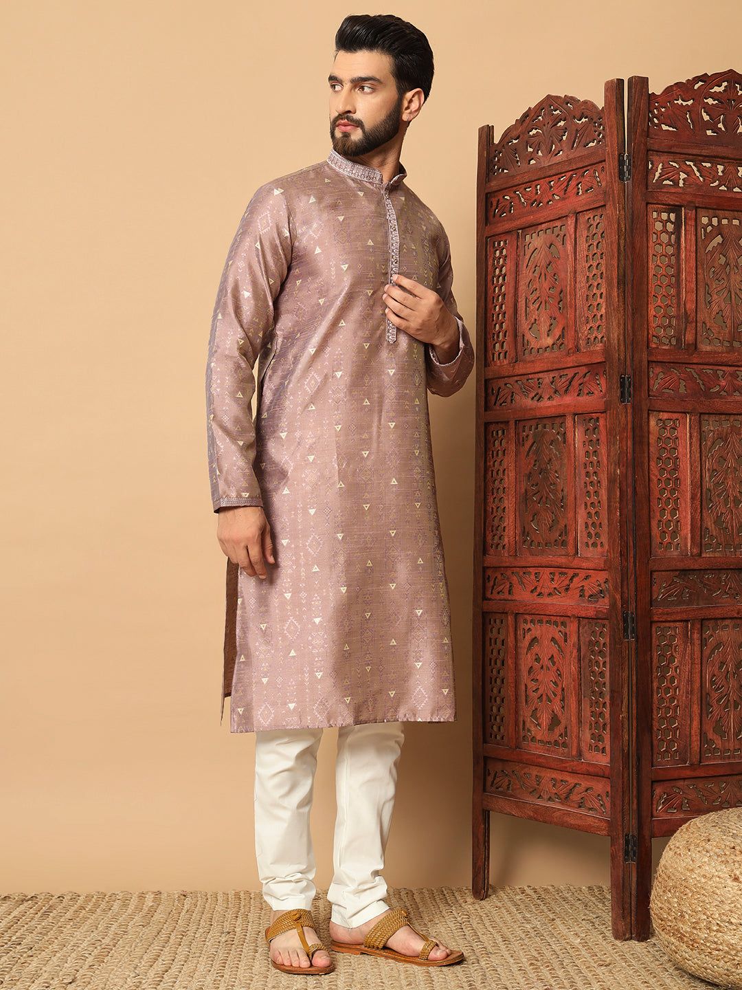 Onion Weft Jacquard Kurta with Contrast Lace Detailing