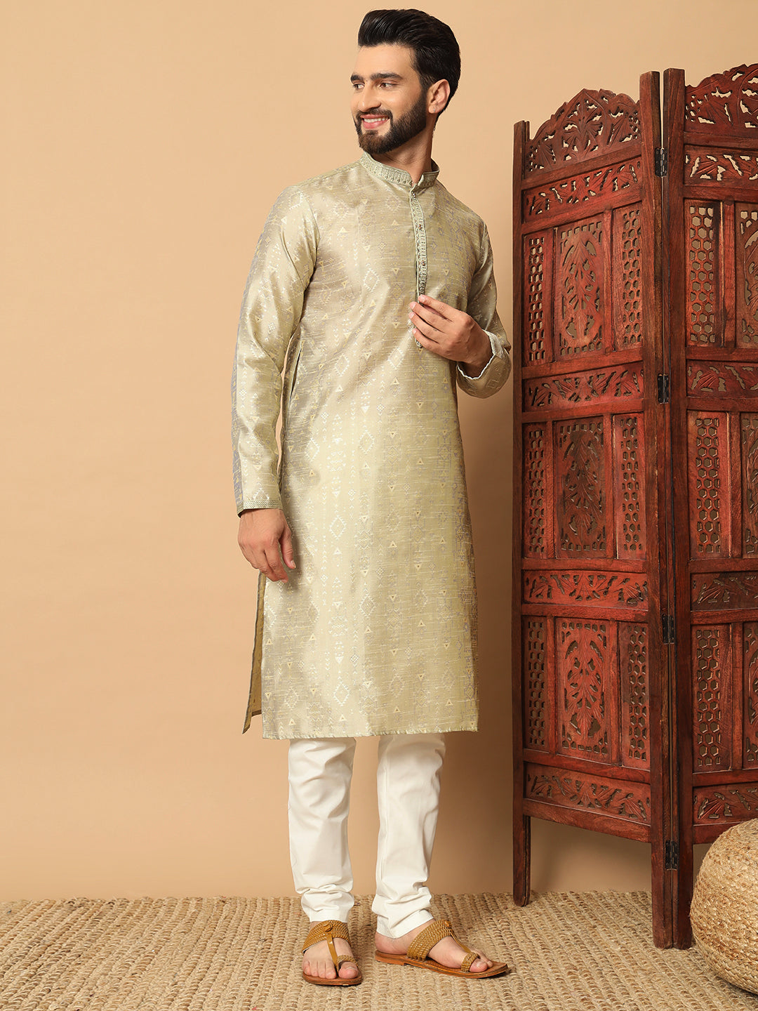 tinted lamon  Dual Weft Jacquard Kurta with Contrast Lace Detailing