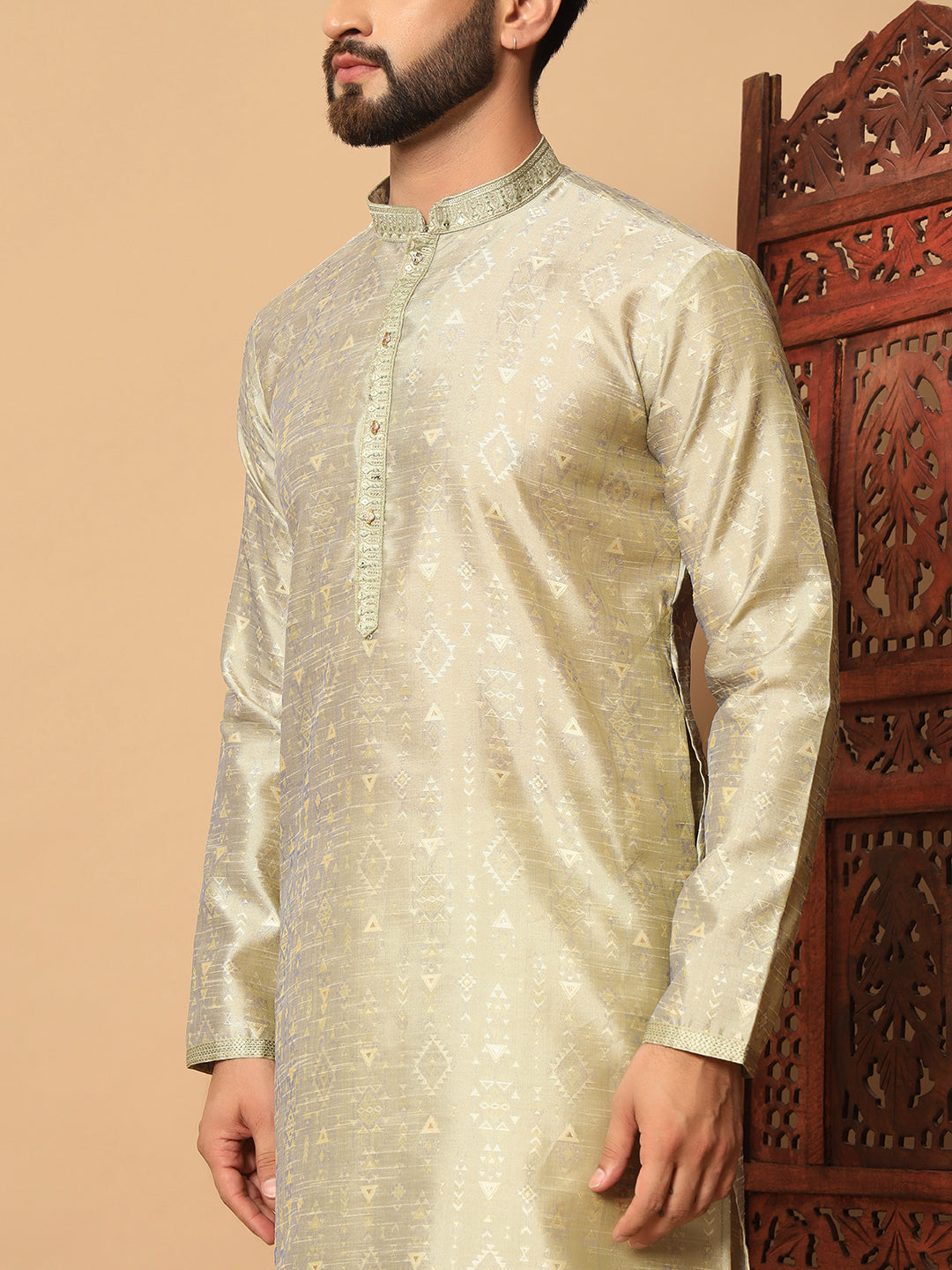tinted lamon  Dual Weft Jacquard Kurta with Contrast Lace Detailing