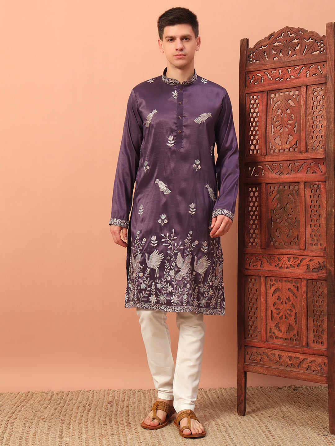 plum royale– Embroidered Kurta with Bird Motif for Men