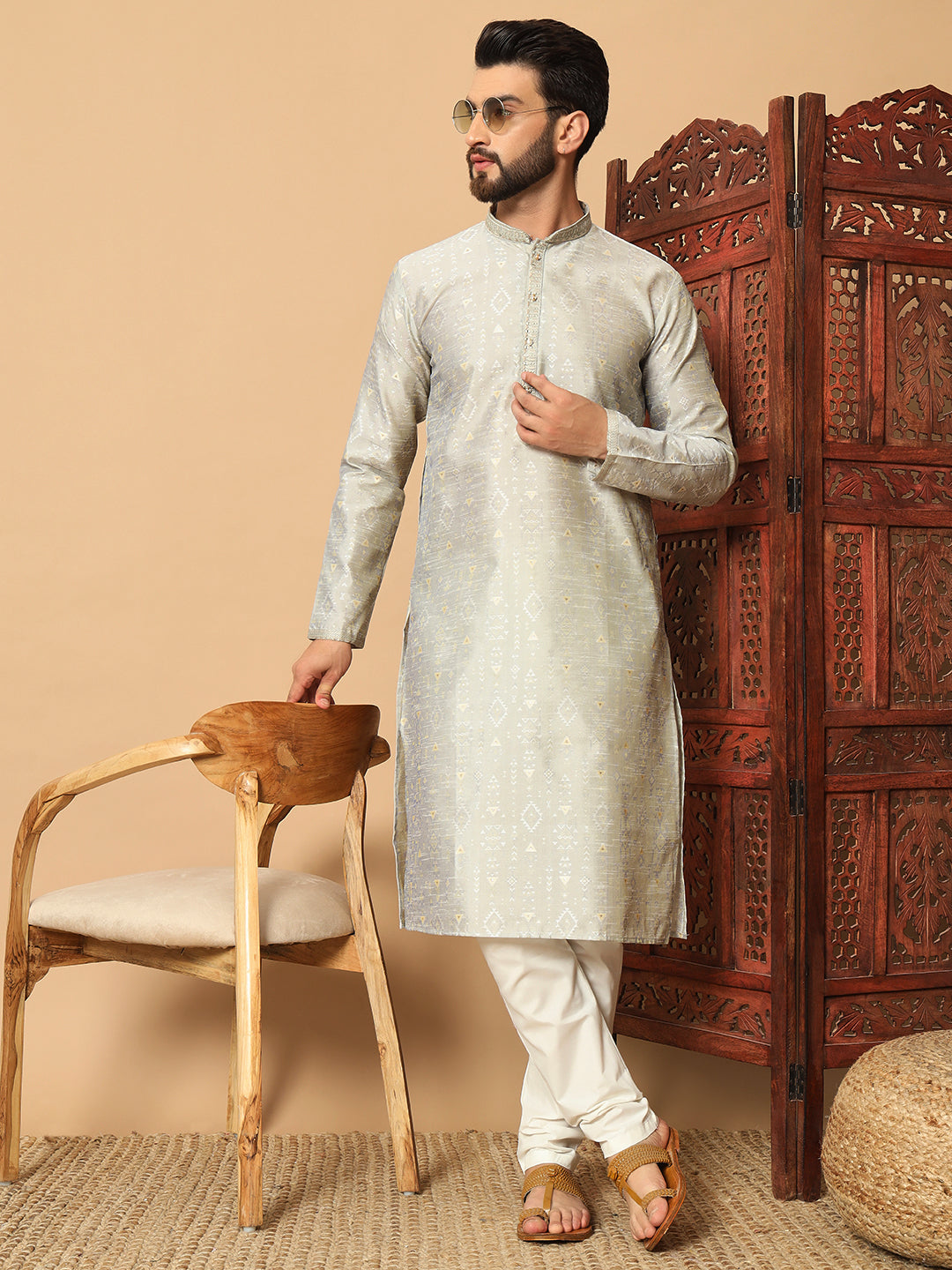 Mauve Dual Weft Jacquard Kurta with Contrast Lace Detailing