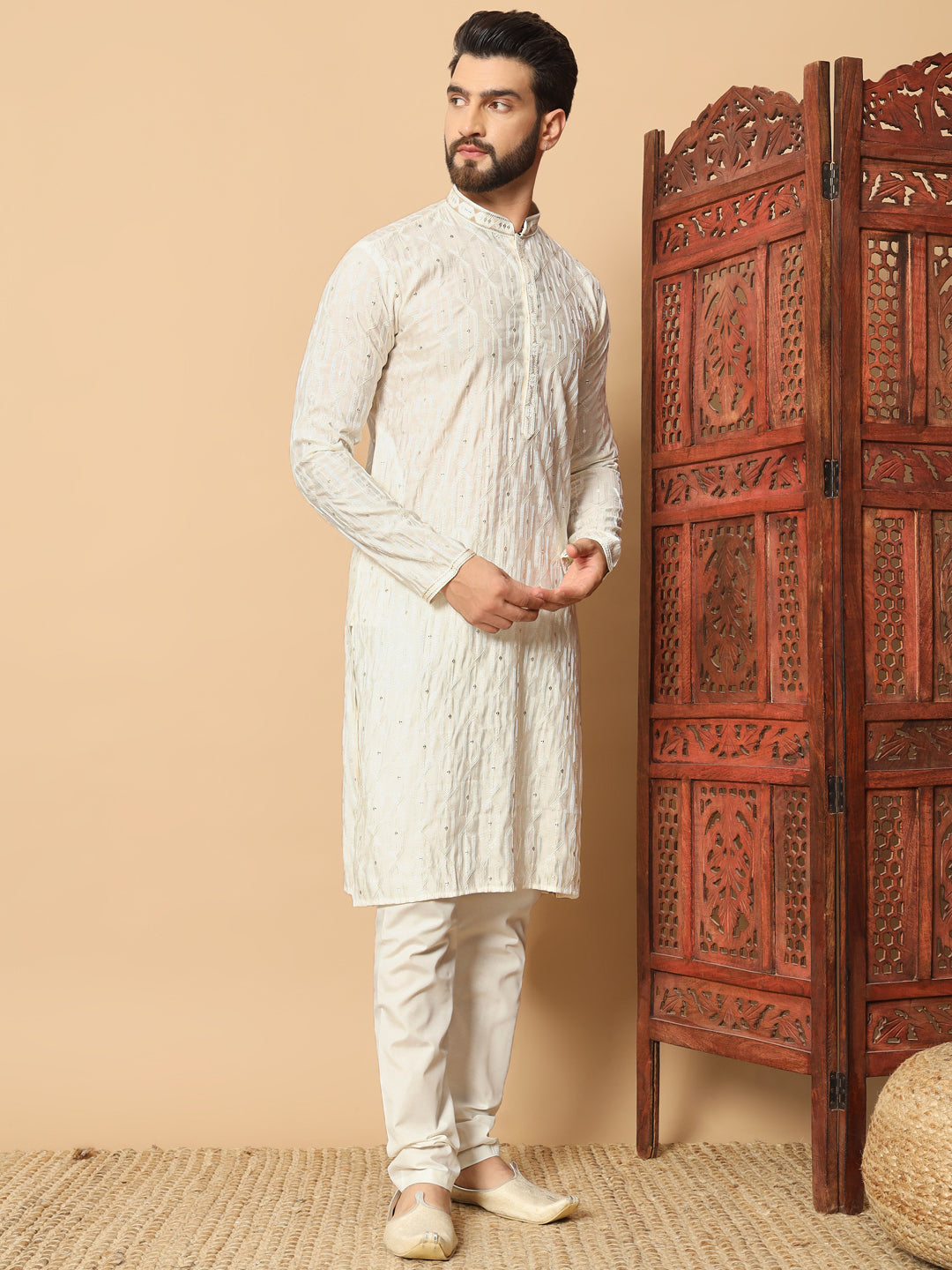 Noir Majesty – off white Embroidered Kurta for Men