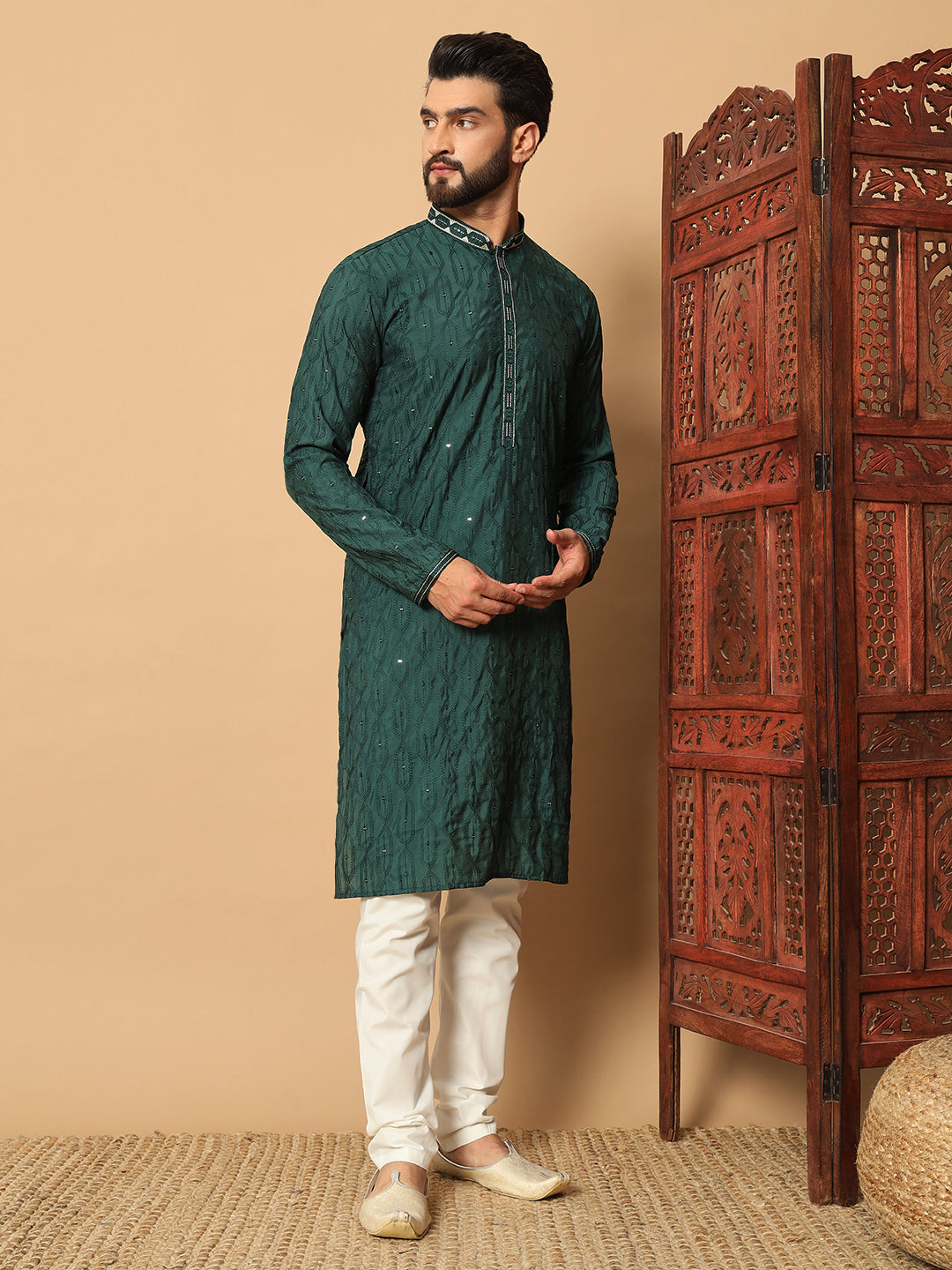Noir Majesty – mehndi  Embroidered Kurta for Men